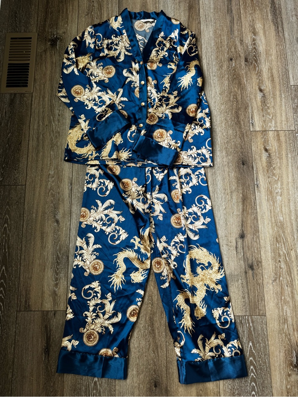 ARWSER Blue Gold Dragon Print Silky Pajama Set Women’s Large 2 Piece